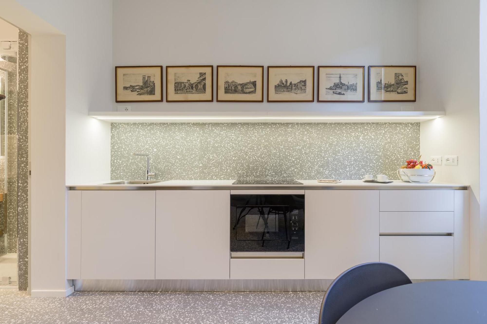 Domus La Costa Apartment เวโรนา ภายนอก รูปภาพ