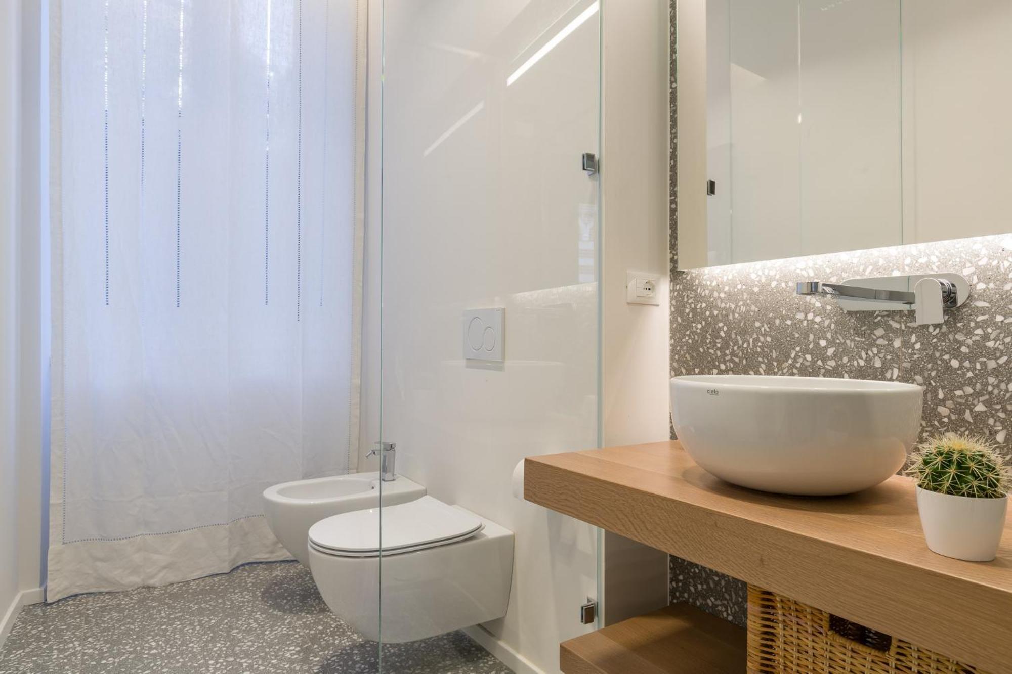 Domus La Costa Apartment เวโรนา ภายนอก รูปภาพ